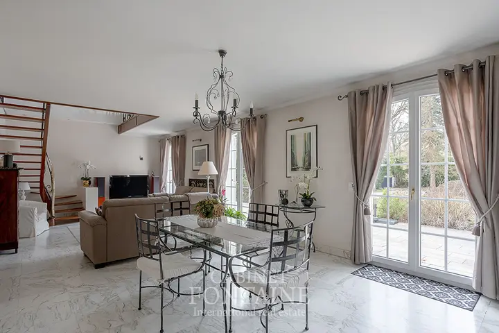 maison d'architecte 8 pièces à LAMORLAYE (60260) — photo 4